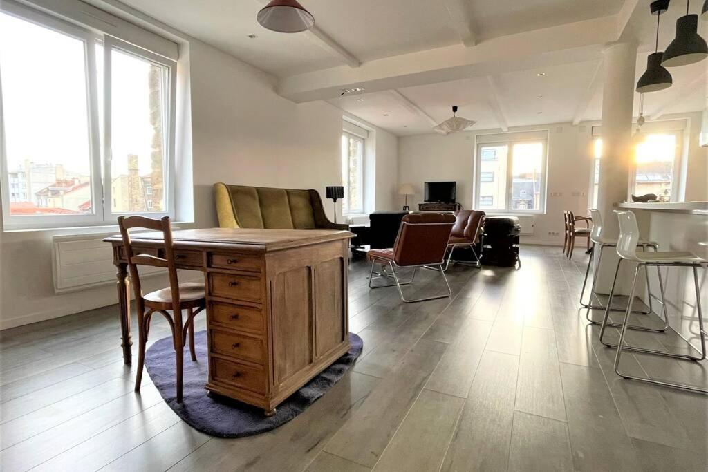 Апартаменты Superbe Loft 100M2 Proche Cathedrale Avec Parking Реймс Экстерьер фото