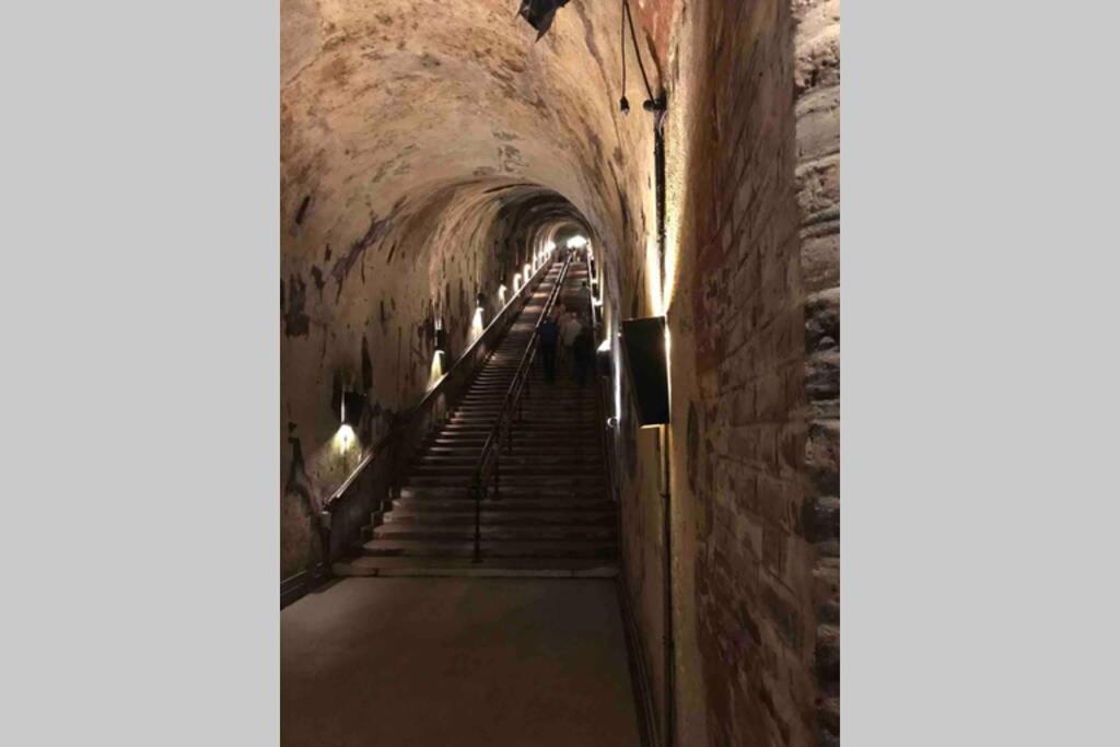 Апартаменты Superbe Loft 100M2 Proche Cathedrale Avec Parking Реймс Экстерьер фото